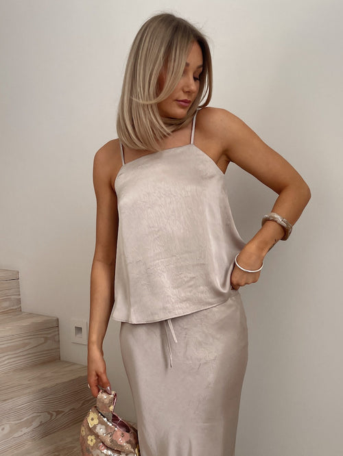 Emily strap topp - champagne by A-View - Topp. 1+lagerSirkus, 1+lagerStrømmen, 1+lagerTriaden, 1+lagerTrondheimTorg, 2026, 2601, ansattrabatt, Bluse og topp, Brando, brando-no, Dame, mottatt30dager, opprettetsiste2måneder, Pentøy, Publisert, Rabattkode, SHLP, T-shirts & Tops, YGroup_emilystraptopp