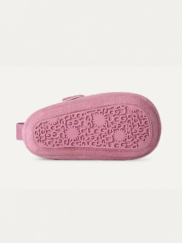 I BABY LOWMEL - DUSTY ORCHID by Ugg - Sko. 2026, 2601, ansattrabatt, Arkiveres?, Barn, Barn-unisex, Brando, brando-no, brandokids, Ekskluderte produkter, GADexclude, Gutt, Jente, mottatt30dager, Rabattkode, SHLP, Shoes