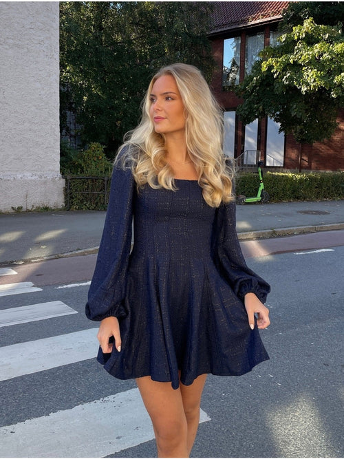 Golightly Sophie Tweed kjole - Midnight Blue by Golightly. 2026, 2603, ansattrabatt, Brando, brando-no, Dresses, Kun i butikk, Mangler aldersgruppe, mottatt30dager, opprettetsiste2måneder, SHLP
