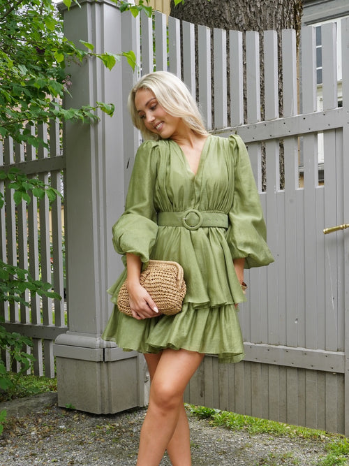 Abina kjole - kelly green by Golightly - Kjoler. 1+lagerSirkus, 1+lagerStrømmen, 1+lagerTriaden, 1+lagerTrondheimTorg, 2026, 2601, ansattrabatt, Brando, brando-no, Dame, Dresses, Ekskluderte produkter, Pentøy, Publisert, SHLP, YGroup_abinakjole