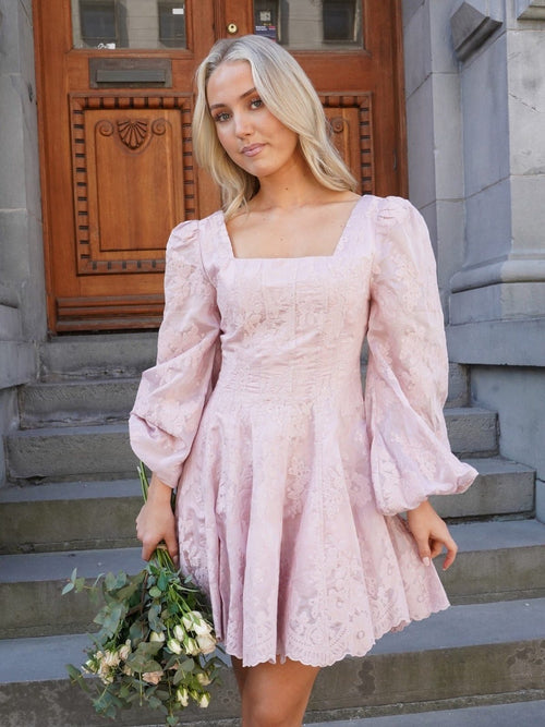 Sophie lace kjole - baby pink by Golightly - Kjoler. 1+lagerJekta, 1+lagerStrømmen, 1+lagerTrondheimTorg, 2026, 2601, ansattrabatt, Brando, brando-no, Dame, Dresses, Ekskluderte produkter, Pentøy, Publisert, SHLP, YGroup_sophielacekjole
