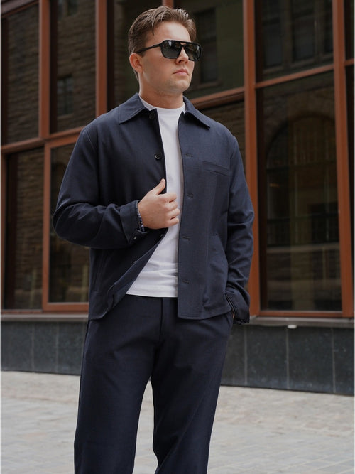 Robert overshirt - dark sapphire by Selected Homme - Skjorte. 1+lagerSirkus, 1+lagerStrømmen, ansattrabatt, badge:Kjøp 2 få -20%, Blazer, Brando, brando-no, Mina, mottatt30dager, NOOS, Pentøy, Publisert, Publisertsiste2måneder, Rabattkode, SHLP, YGroup_robertovershirt