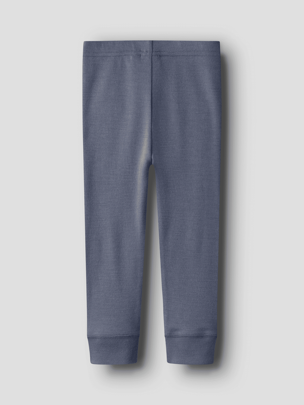 Grå longjohns i ull sett bakfra