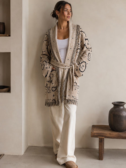 Long Fringed Paisley Jacket - Beige by From Paris With Love. 2026, 2603, ansattrabatt, Brando, brando-no, Mangler aldersgruppe, mottatt30dager, opprettetsiste2måneder, Outerwear, Rabattkode, SHLP