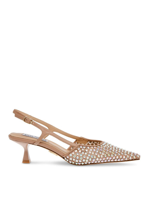Beige slingback pumps med gjennomsiktige rhinestones og spiss tå, sett fra siden