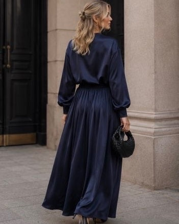 Silketopp med ribbekant - navy by From Paris With Love - Topp. 2026, 2603, ansattrabatt, Brando, brando-no, Dame, mottatt30dager, opprettetsiste2måneder, Pentøy, Rabattkode, SHLP, Tops