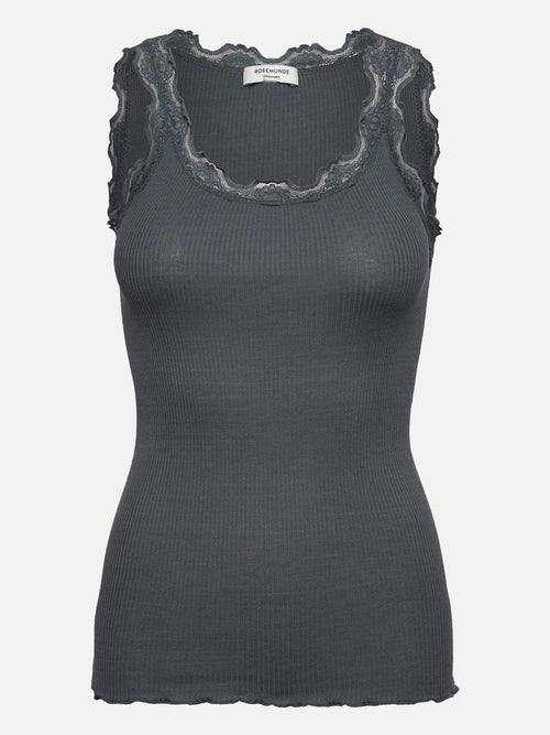 RWBabette Silk SL U neck Lace Top - Stormy Weather by Rosemunde. Aldrihattlager, Brando, brando-no, Dame, mottatt30dager, NOOS, SHLP, T-shirts & Tops