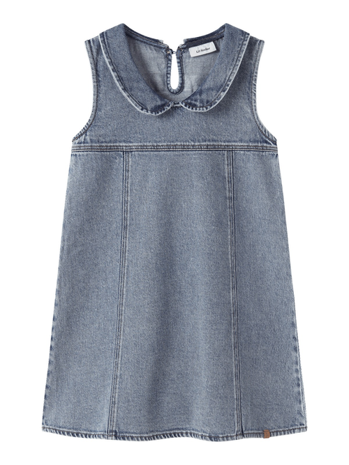 NMFKAROLE DNM SPENCER 2433 CJ LIL - Medium Blue Denim by Lil' Atelier. 2026, 2602, ansattrabatt, Barn, Brando, brando-no, brandokids, Dresses, Mangler aldersgruppe, mottatt30dager, opprettetsiste2måneder, Rabattkode, SHLP