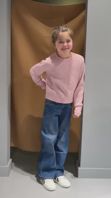 Brando Kids: 😍 Deilig og myk genser kombinert med favoritt jeansen- vid og behagelig med god stretch og justerbar midje!🙌🏻 Str.116-15