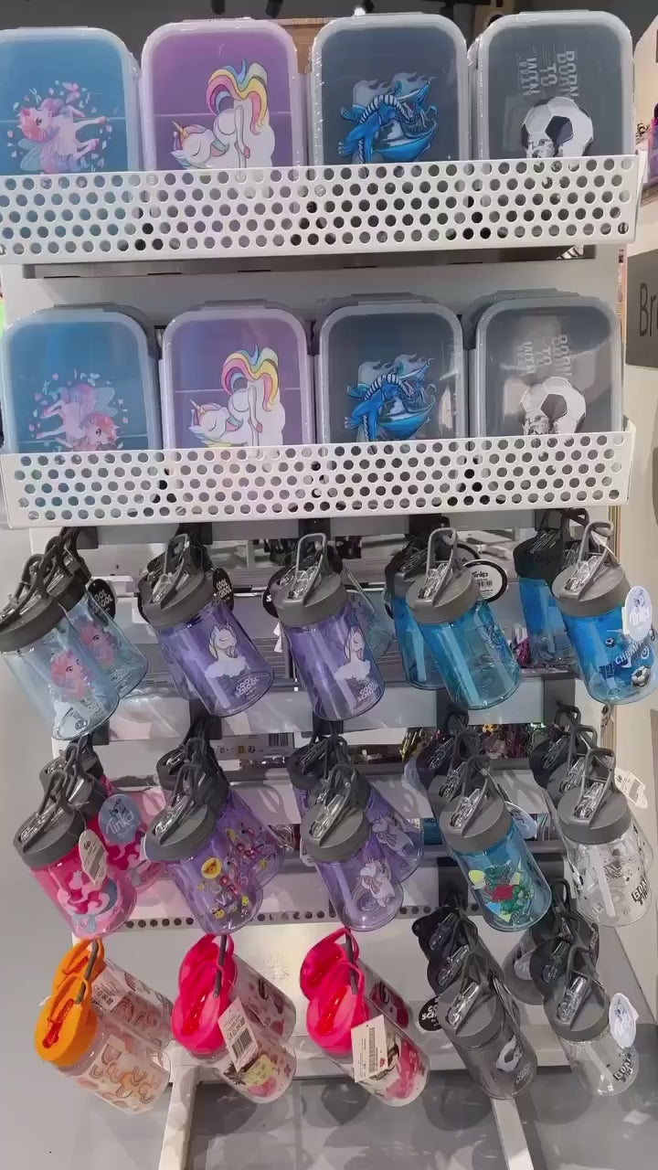 Brando Kids: Matbokser og drikkeflasker fra @papirkompaniet !😍 flasker 149kr og matchende matbokser 149kr