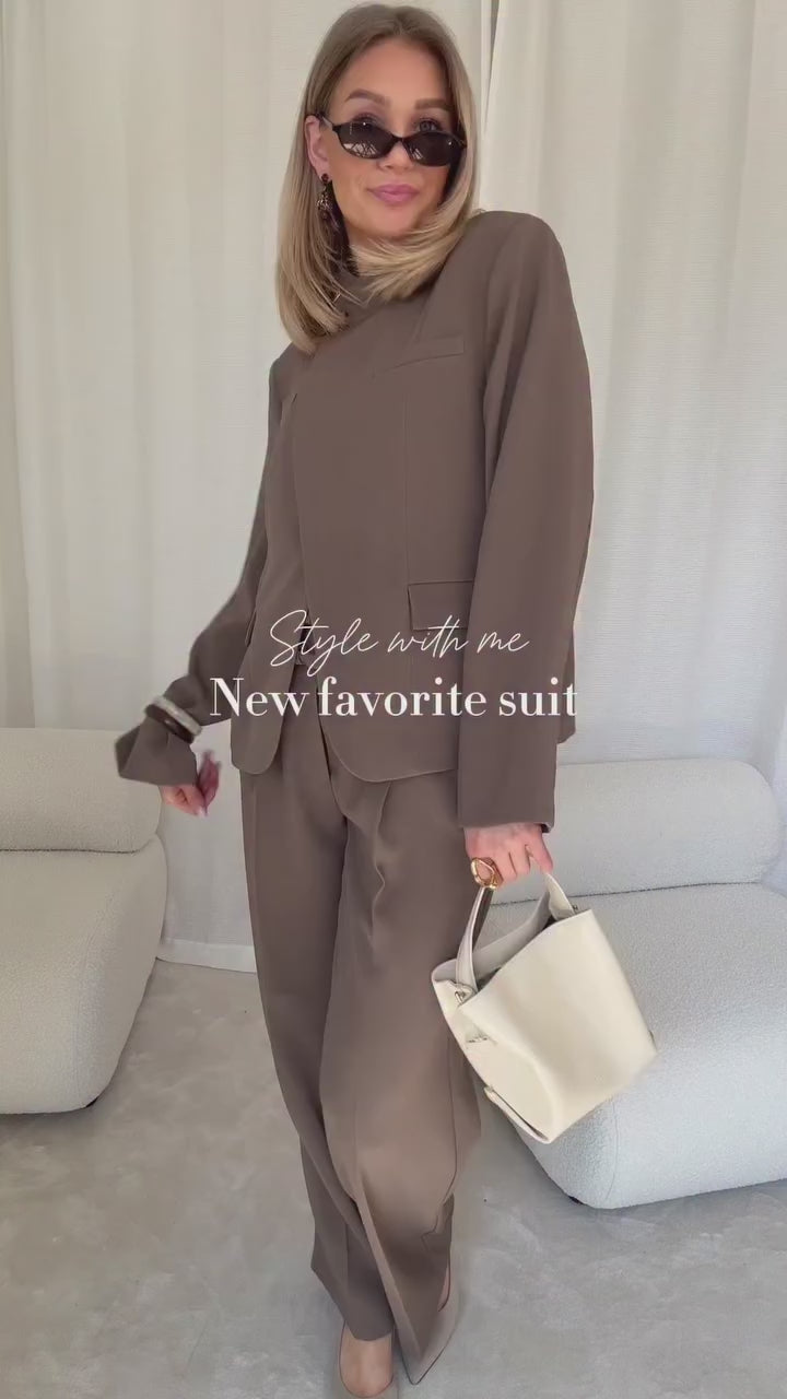 Brando: Suit up🤎

Noella dressen du trenger✨

#noella #suitup #stylewithme #getreadywithme
