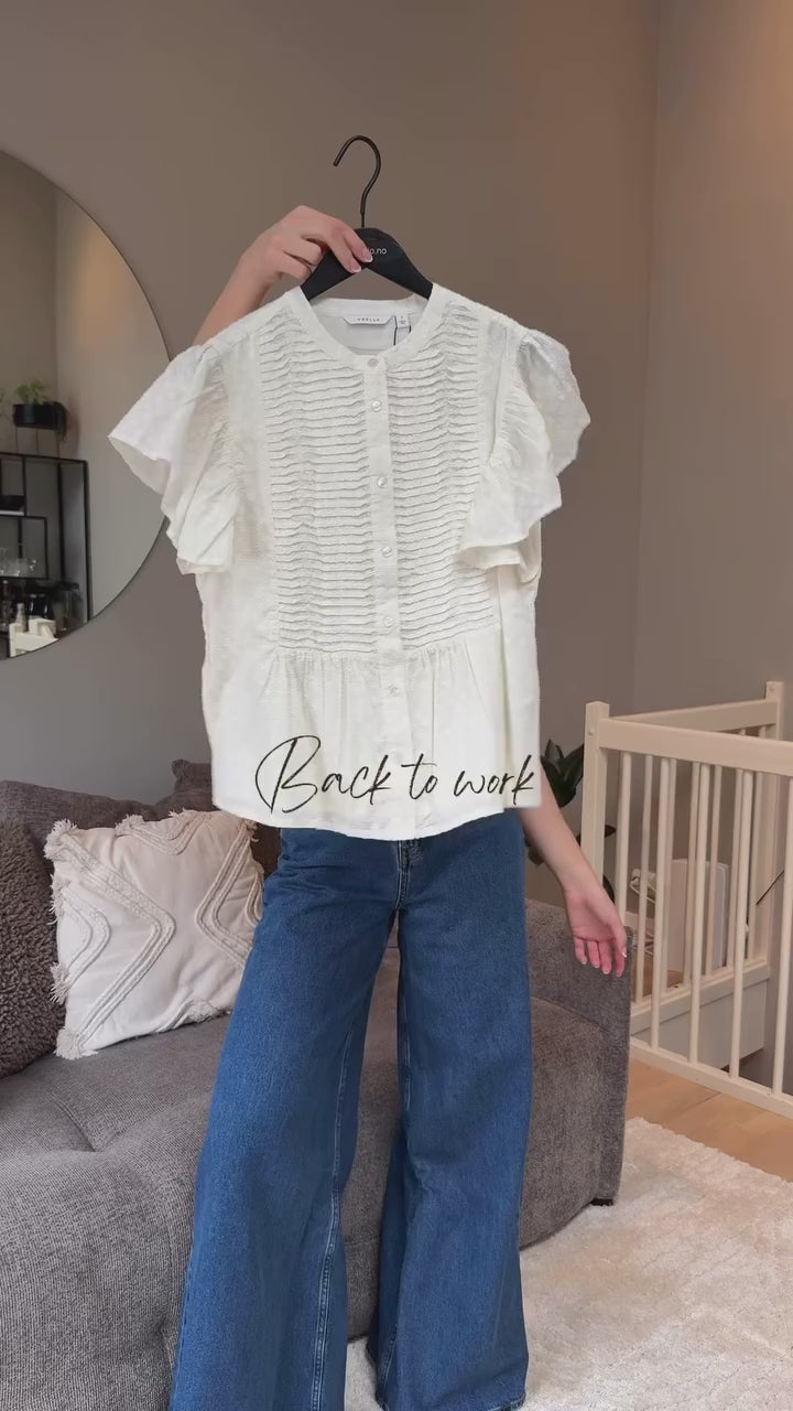 Brando: Are you (and your wardrobe) ready for a restart?😌

#backtoschool #backtowork #getreadywithme #trending #brandono