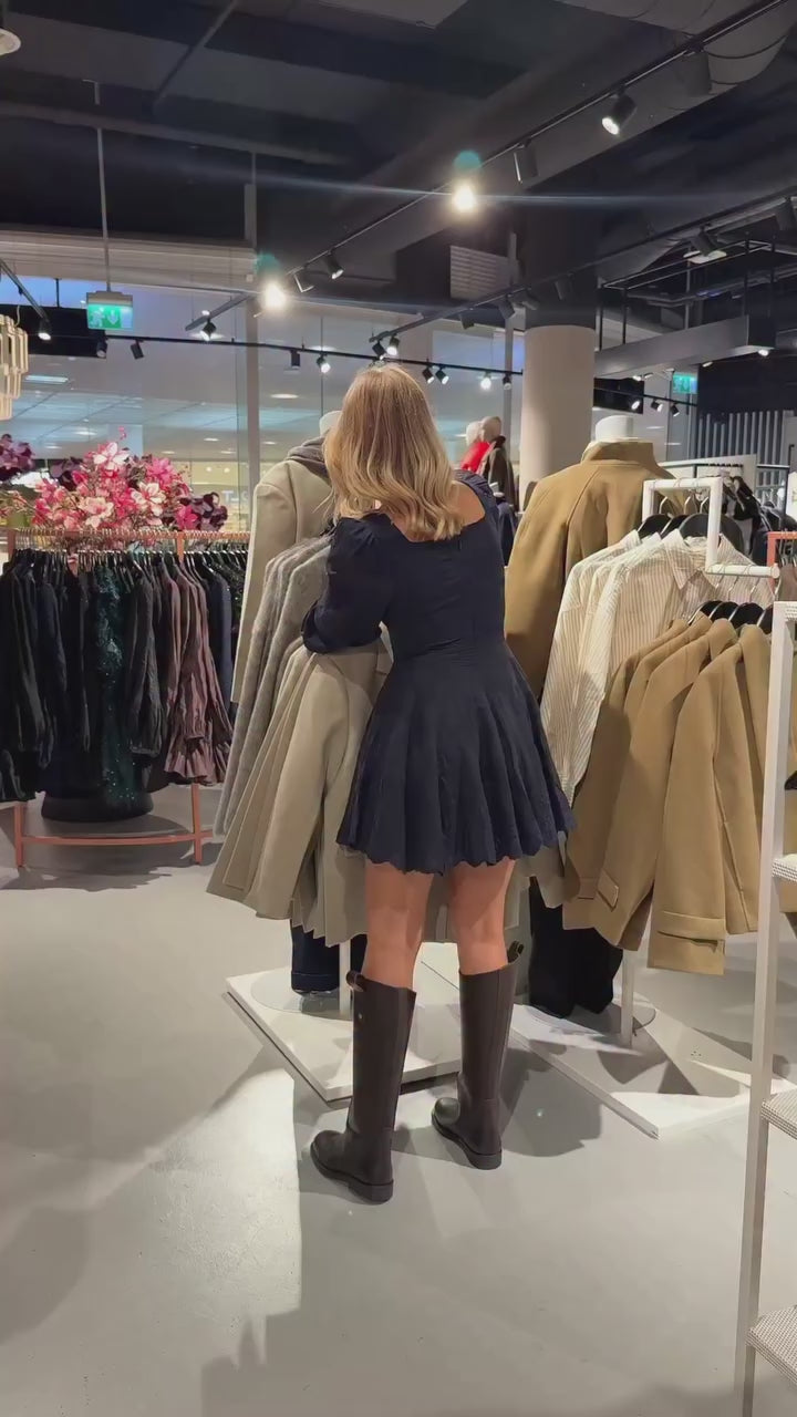 Brando: Har du sjekket ut våre fine overdeler?✨

#tops #fallstyles #trending #brandono