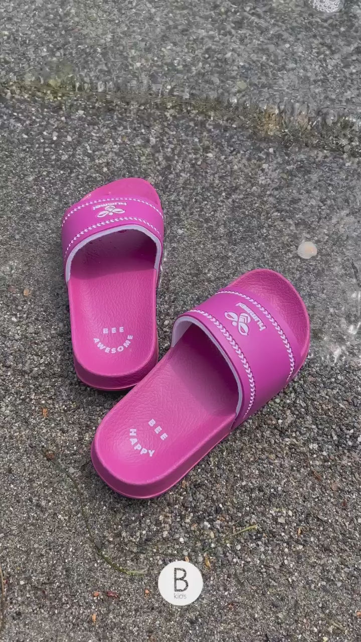 Brando Kids: Slipperser fra Hummel!☀️ Perfekt til sommerferien, str.28-38, 200kr!💖