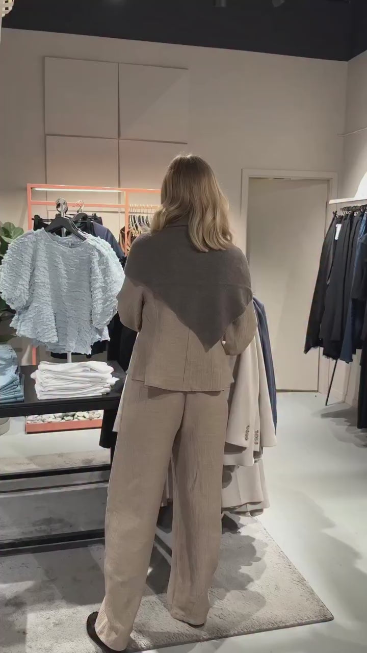 Brando: Maria styler ny bestselger jakke✨

#bestselger #yas #fallstyle #ootsd #trending