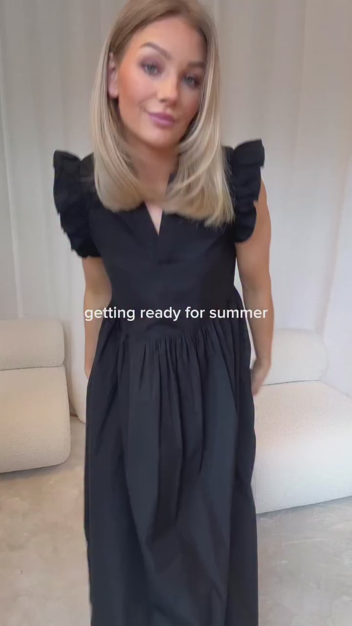 Brando: Summer dresses🖤

#summerdress #getreadywithme #trending