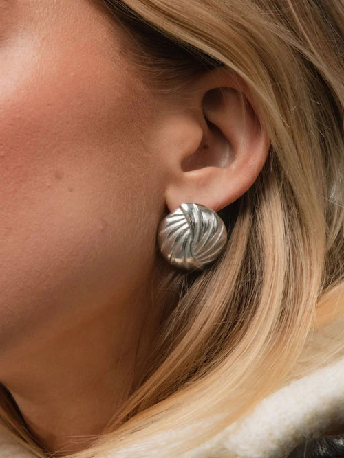 Aura earrings - silver WHO IS SHE