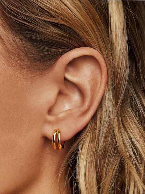 Donna øredobber - gold plated Sparv Accessories
