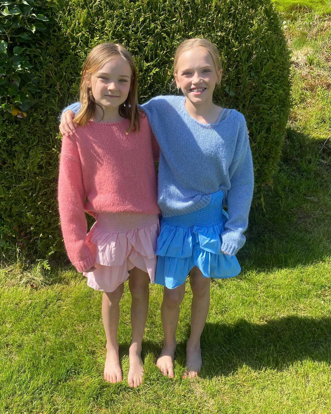 Brando Kids: Vi er hoppende glade for at dette deilige været ser ut til å fortsette neste uke!☀️ Klikk deg inn på brandokids.no og ta