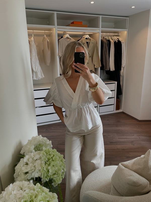 Brando: Summer fits✨ 

Med den fineste toppen fra Noella🤍

#summerfits #noella #peplum #trending