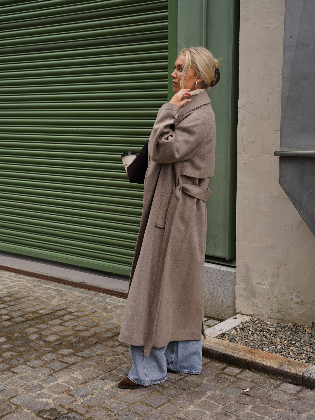 Brando: Cozy up in big coats🍂🤍

#mbym #odonnacoat #fallcoat #trending #brandono