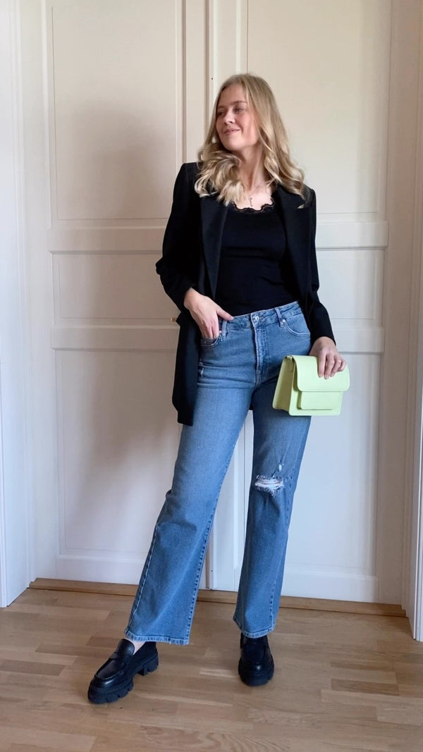Brando: 3 enkle måter å style Myla blazer i svart 🖤

 #mylablazer #Selectedfemme #brandono #blackblazeroutfit