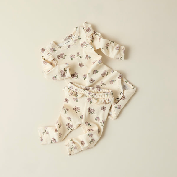Brando Kids: Ååå vi bare elsker når vi får sett med body og leggings fra Lil’Atelier! 🥰 Supermykt, og behagelig med god stretch, str.