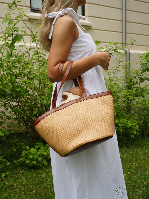 Brando: Fill up your bag for summer🧡🌻

#summertrend #hvisk #2ndday #trending