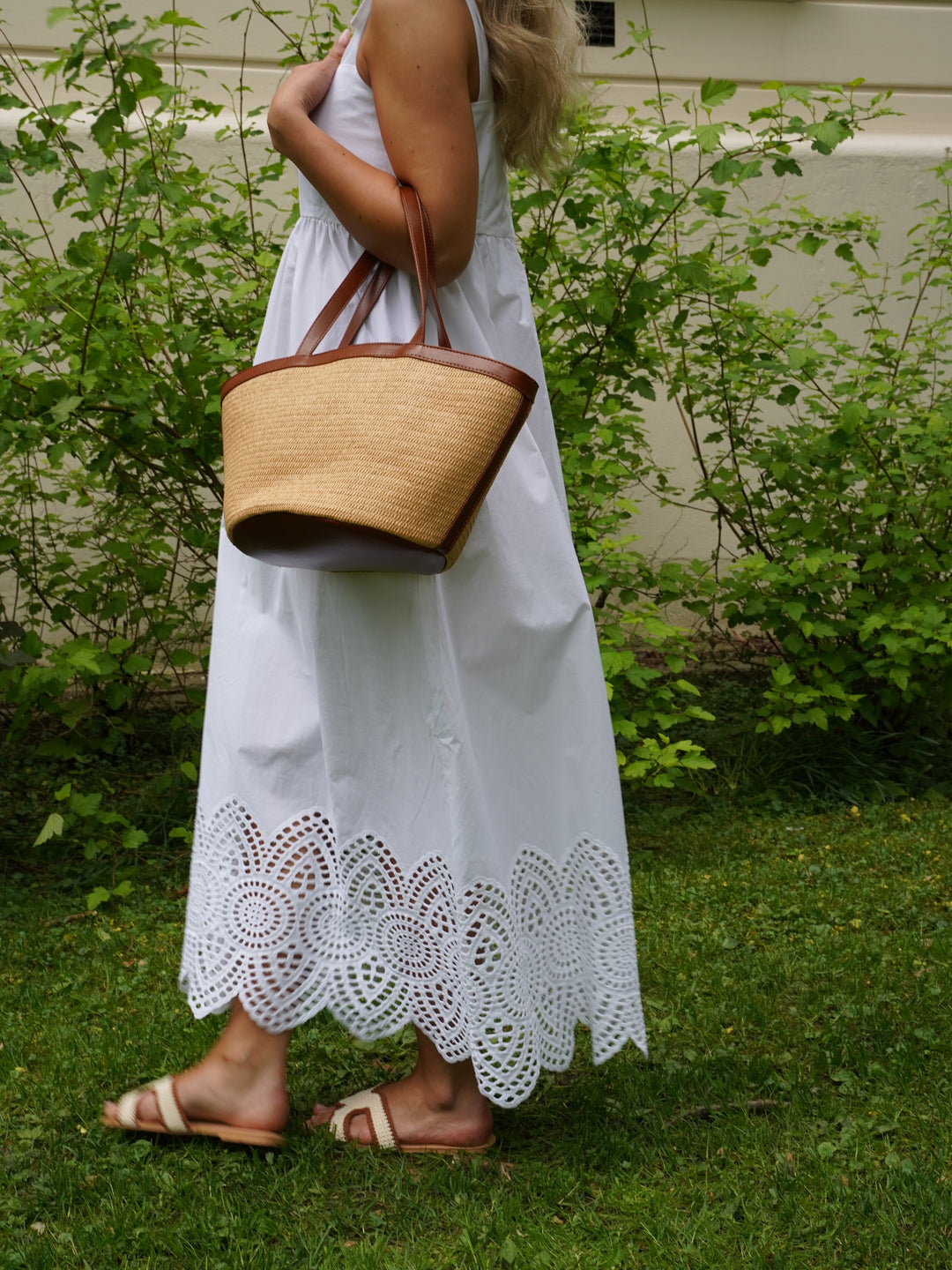 Brando: Fill up your bag for summer🧡🌻

#summertrend #hvisk #2ndday #trending