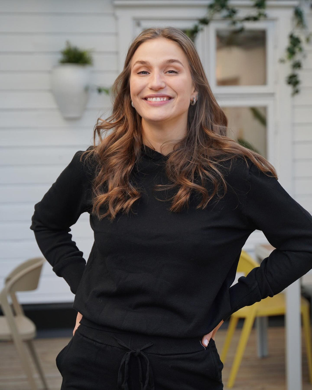 Brando: Outfit of the day✨ Matchende og supermykt kosesett fra Hélène Studios Studios finner du nå i nettbutikken i 3 ulike farg