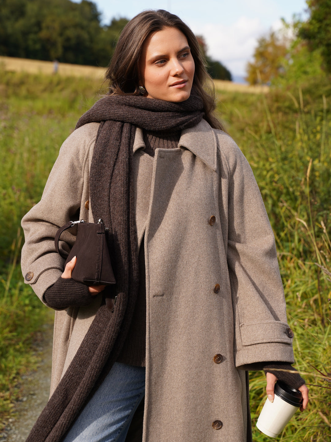 Brando: Odonna coat🤍👋🏼

Deilig og stor kåpe fra MbyM🍂

#fallcoat #falljacket #trending #mbym #brandono