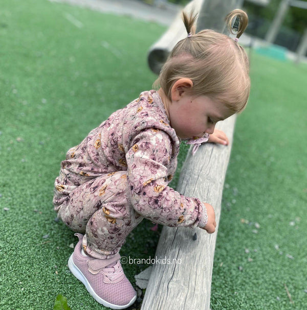 Brando Kids: Klar for barnehagestart i ull fra Name it!🥰 Det tynne merinoullet er perfekt året rundt, og er jo bare sååå fint med blo