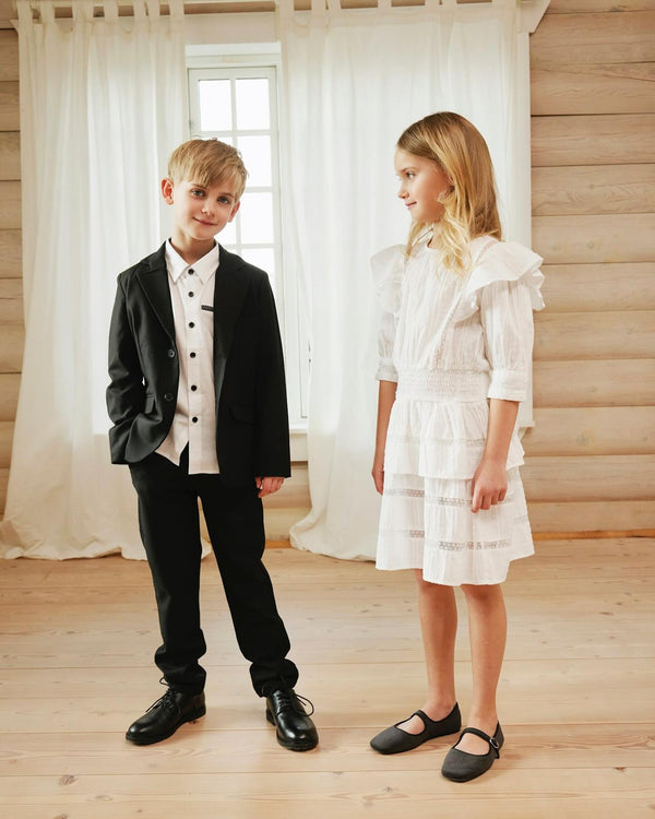 Brando Kids: Så mye font pentøy fra Name it!🙌🏻 Bare sjekk denne søte kjolen, den har vi fått inn fra str.86-152, sååå fin!😍