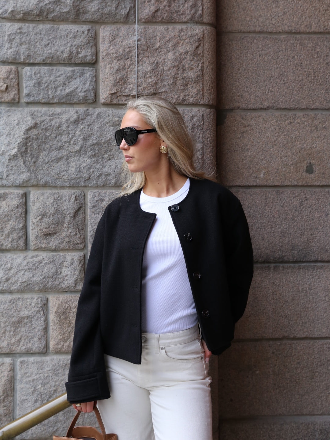 Brando: Lena jakken er endelig i sort🖤

Perfekt vårjakke fra Clermonte🌿

#vårjakke #clermonte #trending