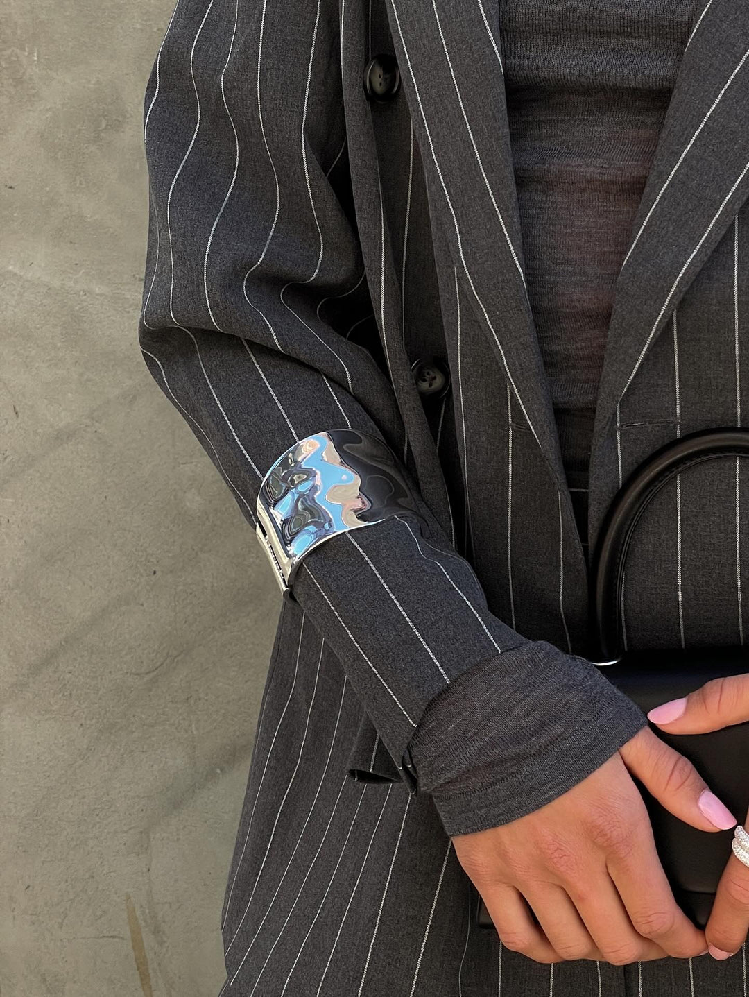 Brando: ✨ Nytt merke – BOW19 details ✨
Armbånd, vesker, ringer og tilbehør som gjør looken din komplett.