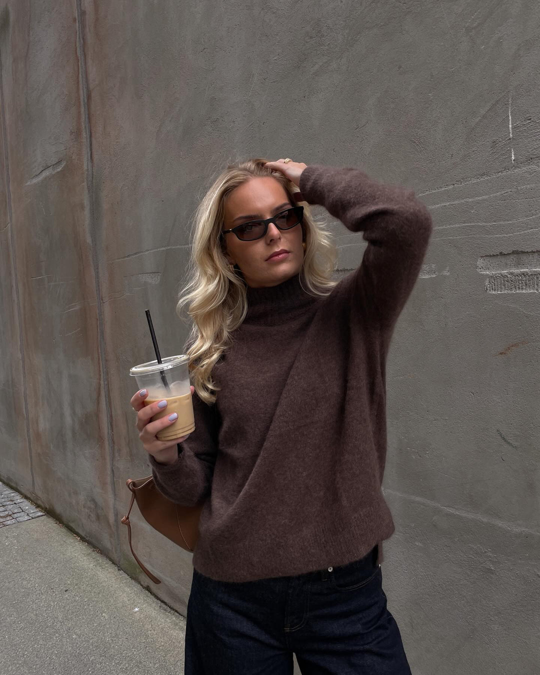 Brando: Klar for høstdager i myk genser fra Six Ames 🧡 #Brando #newin