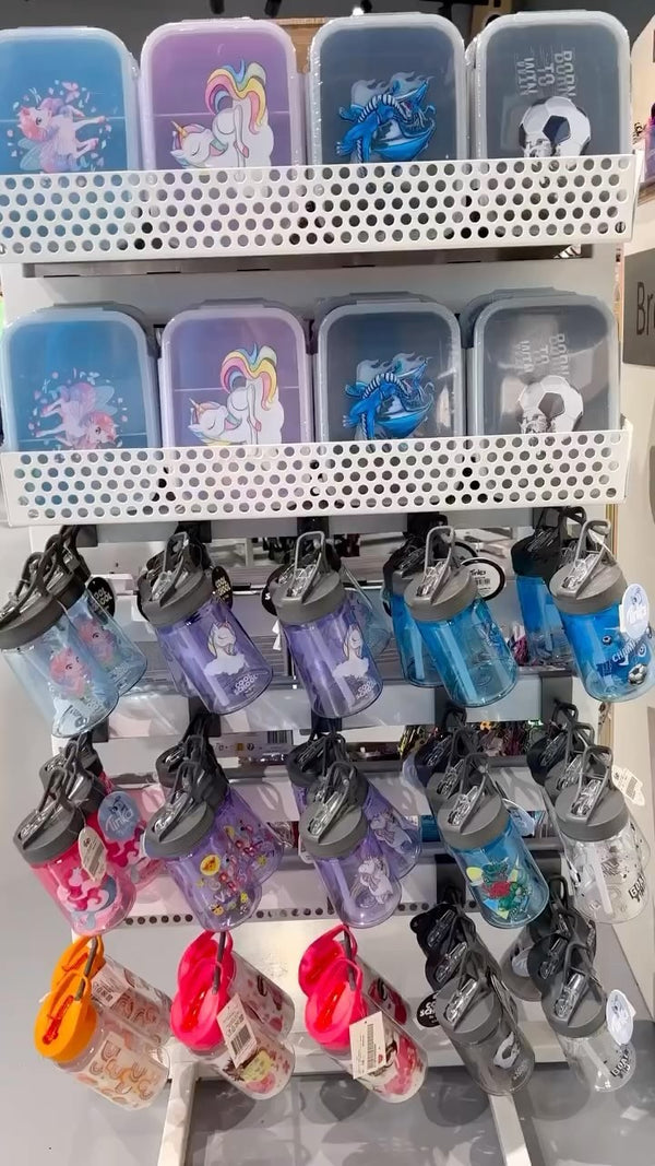 Brando Kids: Matbokser og drikkeflasker fra @papirkompaniet !😍 flasker 149kr og matchende matbokser 149kr