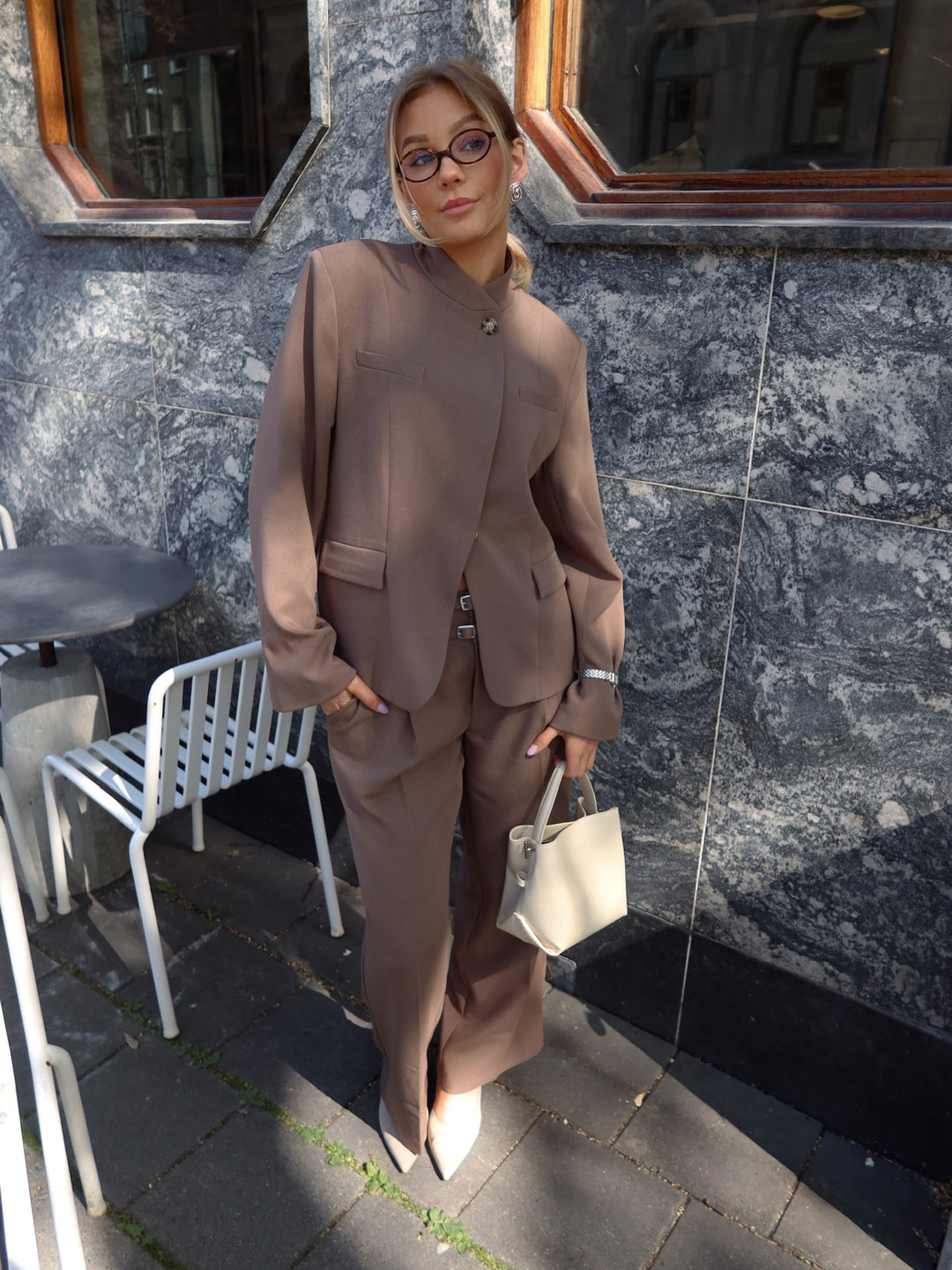 Brando: New in🤎

Monique blazer og Darryl bukse fra Noella🤍