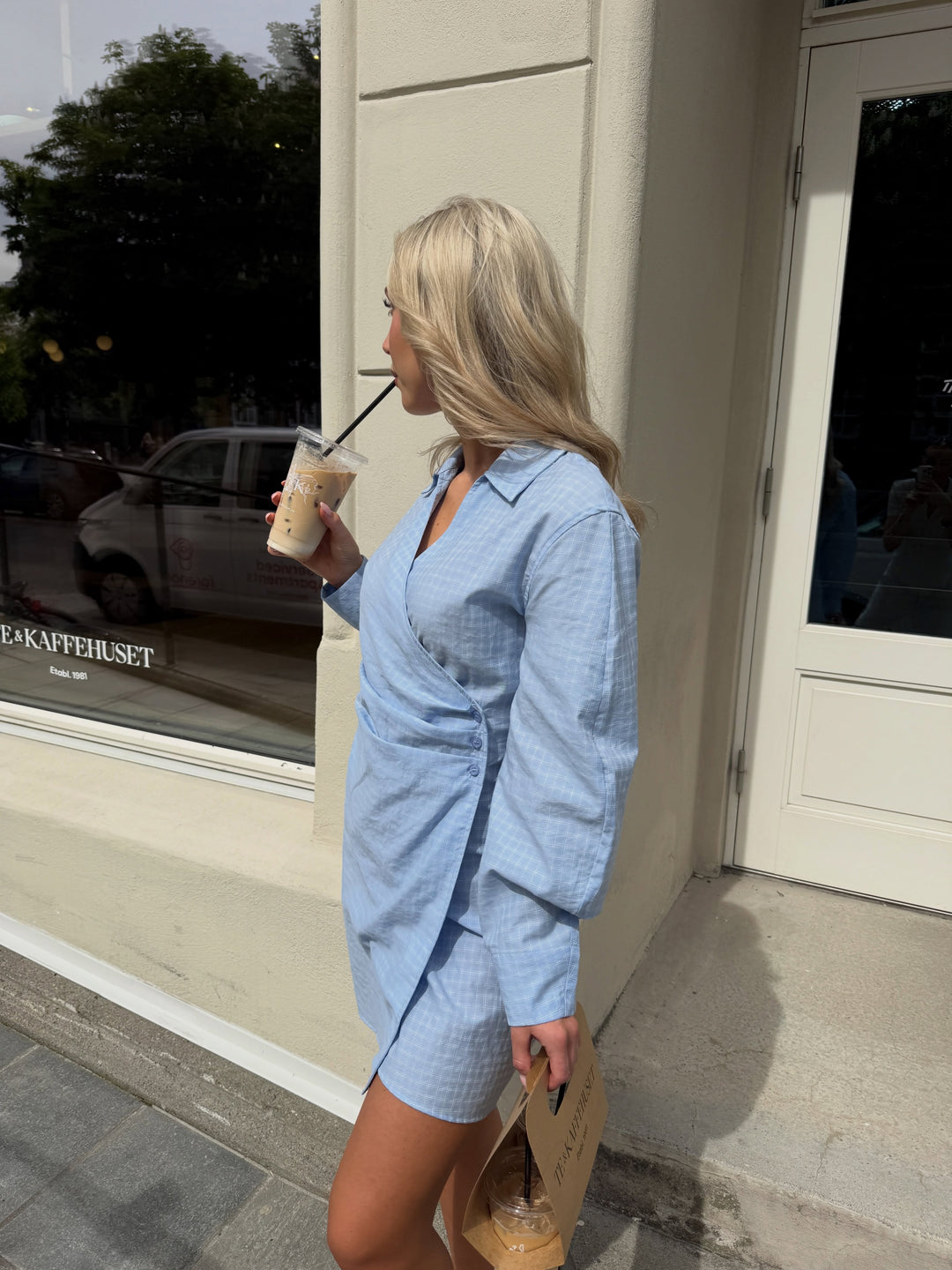 Brando: Coffe run in Kienna dress💙

#mbym #trending #brandono #ootd