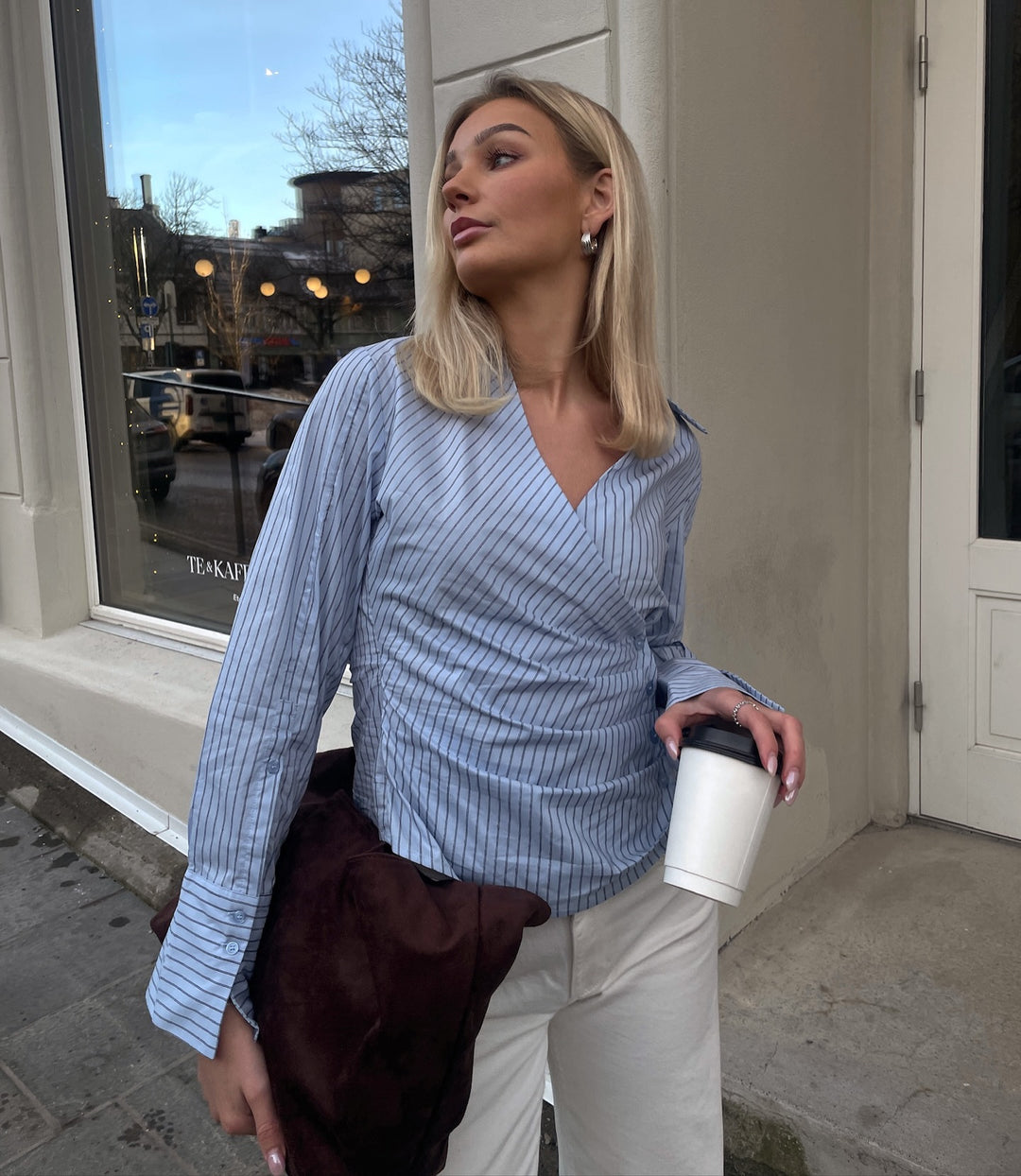 Brando: Gerri shirt🩵

Bestseller fra MbyM✨

#mbym #fashion #bestseller