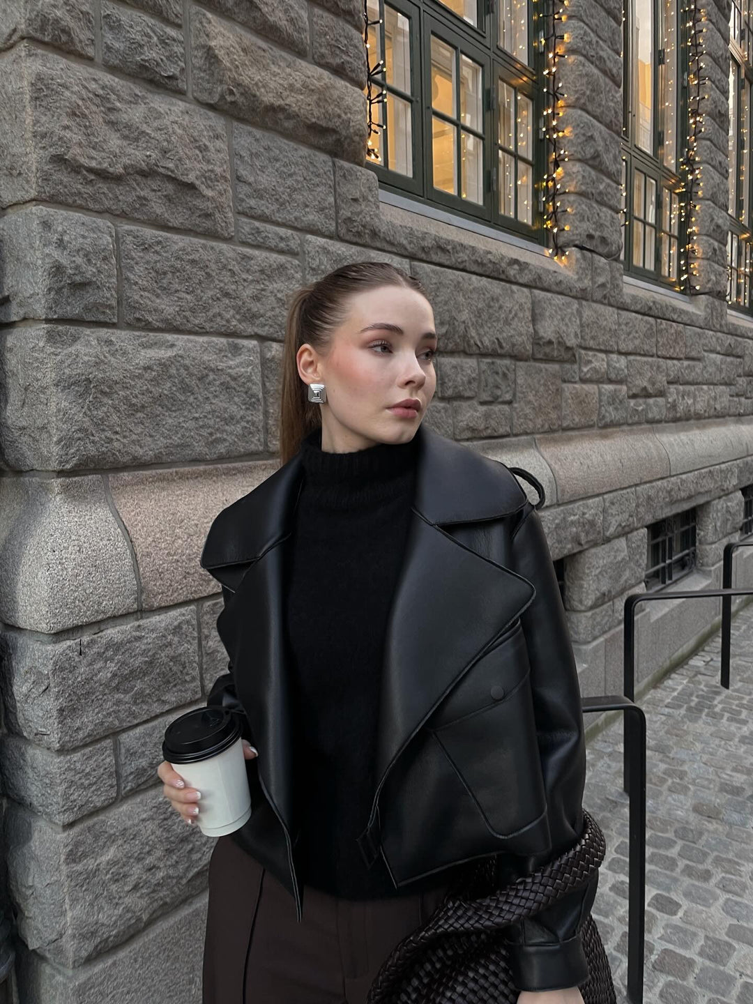 Brando: Vi har ventet på denne! 🔥 Nå er nyheten fra Helene Studios endelig på plass 🖤 #nyhet #jakke