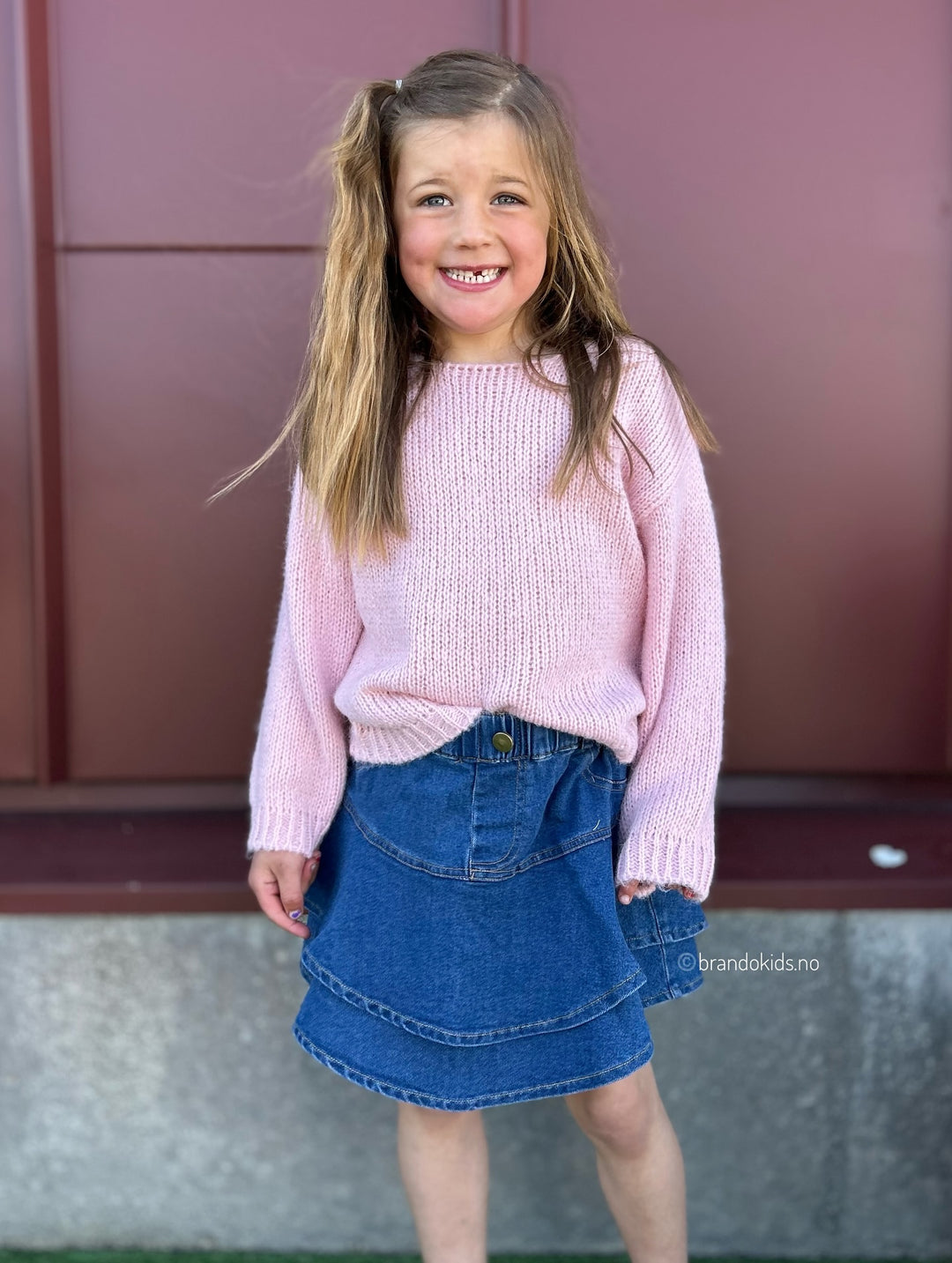 Brando Kids: Så søte i denim skjørt og kjole!🥰 Kjole str.86-110 og skjørt str.116-152!👌🏻
.
@mariabachmann92
