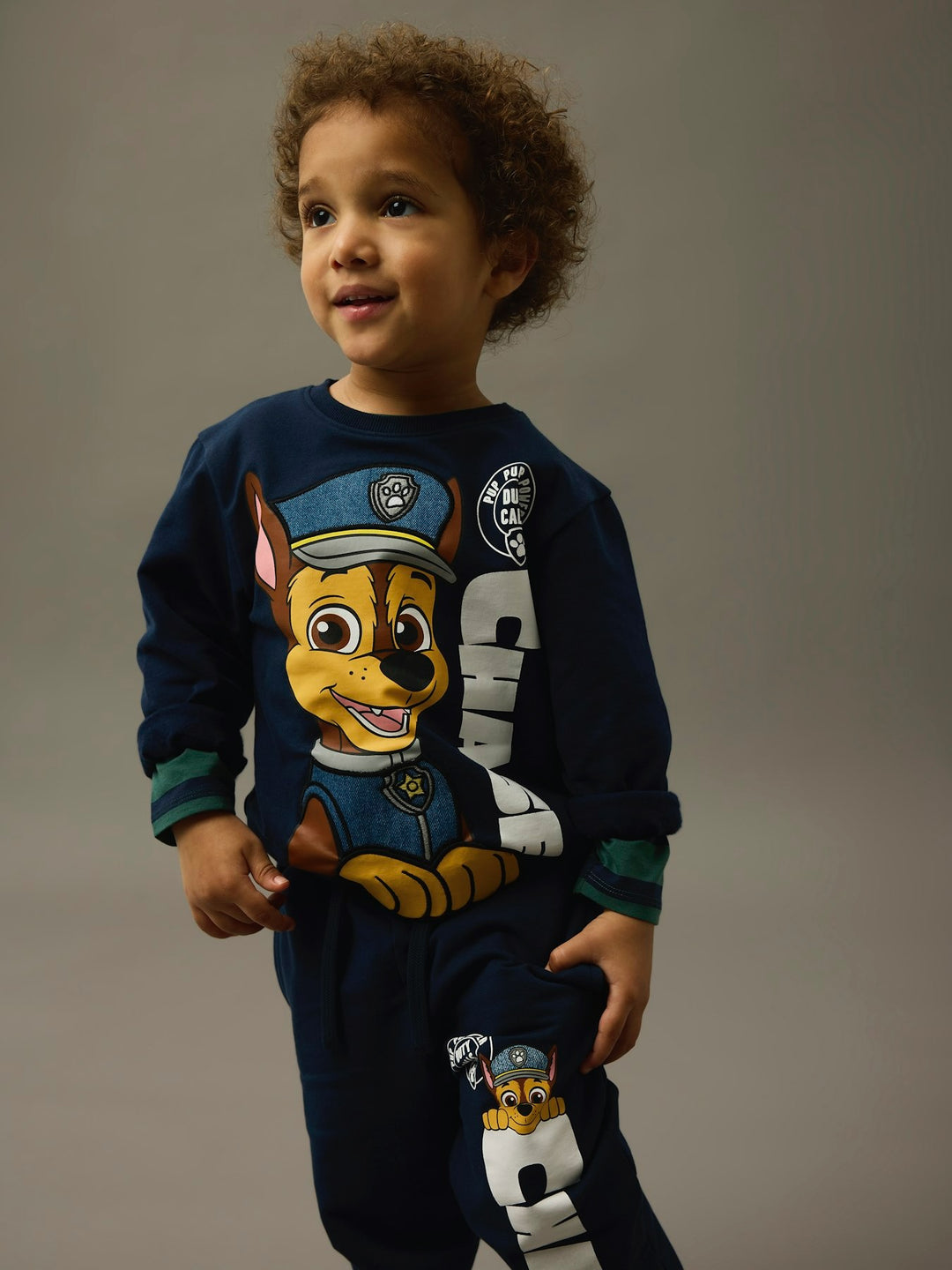 Brando Kids: 🚨Paw Patrol er klar for oppdrag!🐾✨
Nye superkule sett fra Name it med favoritthelten Chase!👏🏻 Myke, behagelige og pe