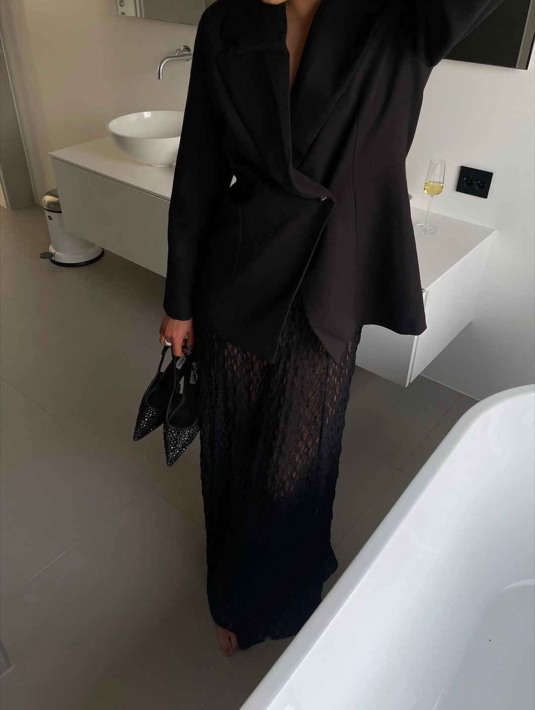 Brando: Black with a hint of glitter. ✨