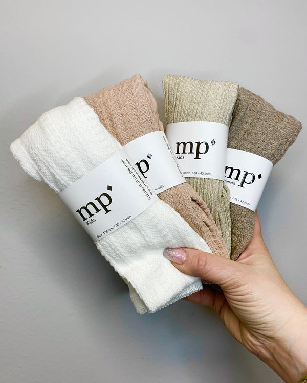 Brando Kids: Vi har fått inn mange fine forskjellige strømpebukser fra MP fra str.60-140!🥰
.
@brandokids.no #brandokids #nyheter #mp 