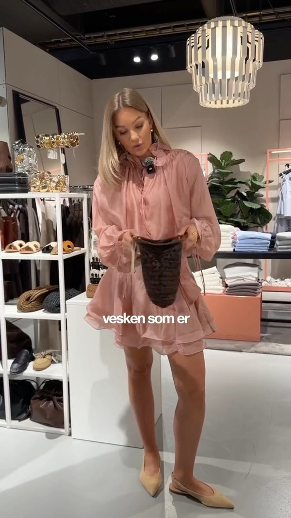 Brando: Maria viser nyheter fra Bow19✨🤎

#nyheter #newin #bow19 #accessories