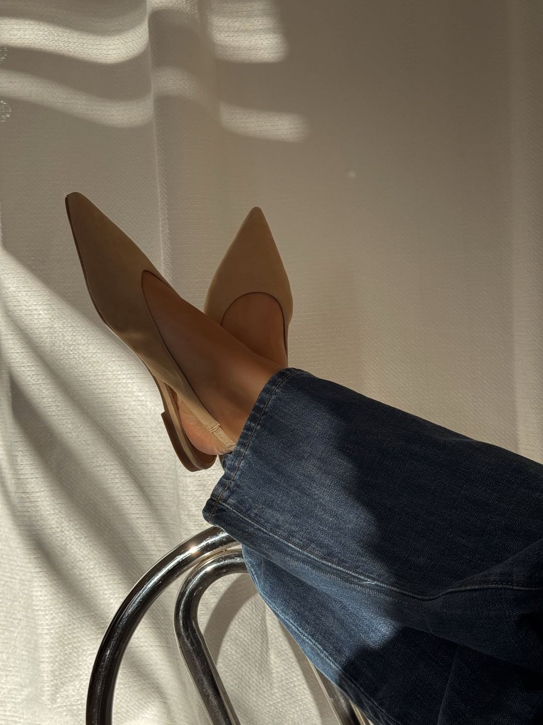 Brando: New in✨

Nita suede sko er den perfekte flat-skoen du trenger til våren og sommeren!🤍
Vi elsker!!😍

#shoes #fashion #nyh