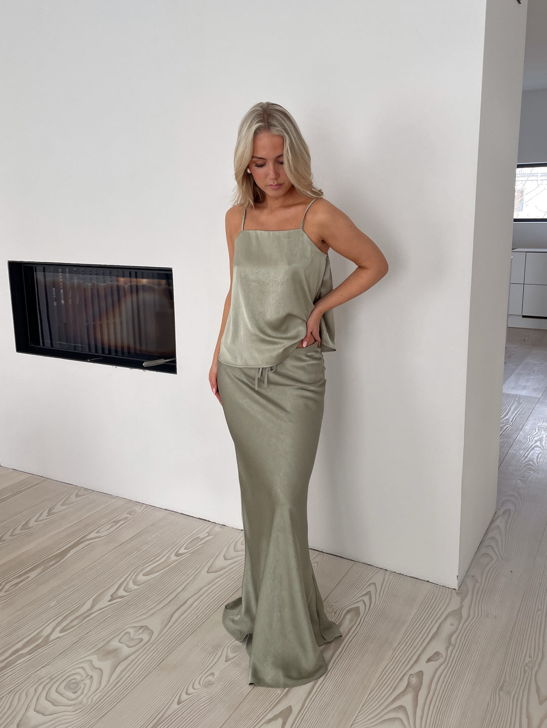 Brando: Twinning🤍

Vi er obsessed med disse settene fra A-View✨ Emily skjørt og topp🤍

#matchendesett #twinning #aview #sommemot