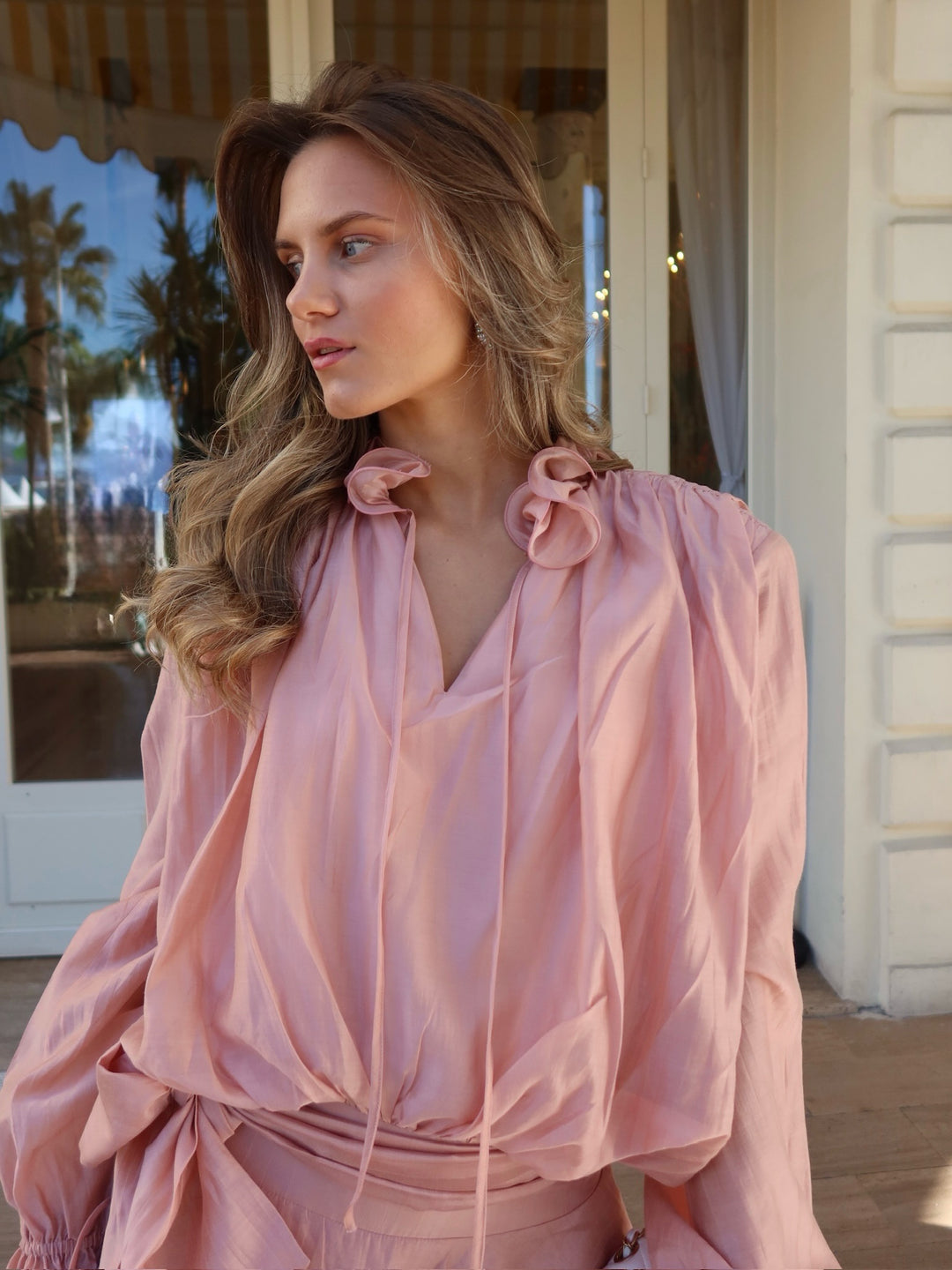 Brando: Drømmekjole💕

Babette kjolen fra Helene Studios er en av våre favoritter✨

#helenestudios #kjole #sommerkjole #occasion