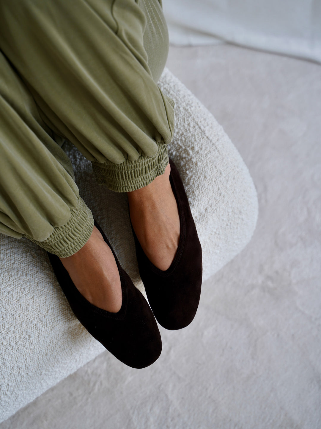 Brando: Ballerina for fall 🍂

Vi elsker disse semskede ballerinaskoene fra Steve Madden ✨🤎